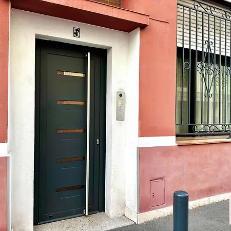 T4 Spacieux Au Coeur De St-raphael - 10 Min Apartment