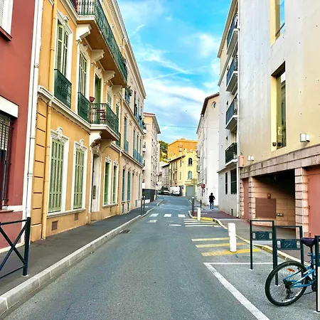 T4 Spacieux Au Coeur De St-raphael - 10 Min Lejlighed *